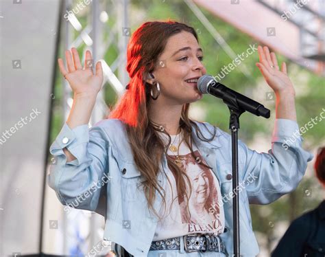 maggie rogers net worth|Maggie Rogers Biography, Partner, Songs, Hits, Age and Net Worth